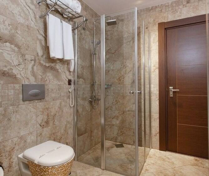 اتاق استاندارد سه نفره, Sera Lake Resort Hotel Spa & Aparts
