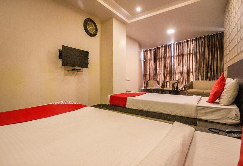 חדר סטנדרט, Super Collection O Indian Suites Near Sitara Restaurant