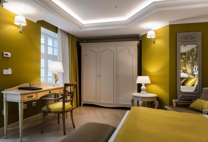 اتاق سوپریور, Relais Le Chevalier