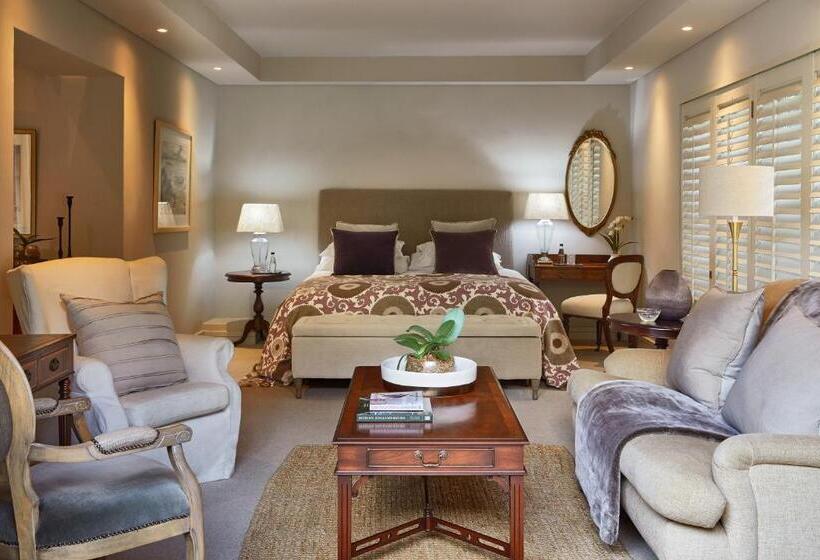 Executive Suite, Hoeveld House