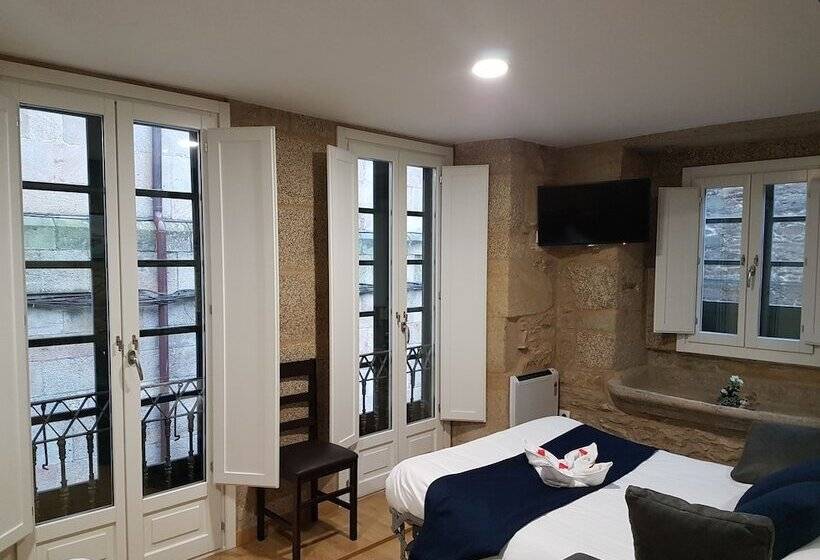 컴포트 트리플 룸, Oxford Suites Santiago De Compostela