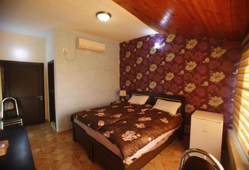 سوییت خانوادگی, Isra