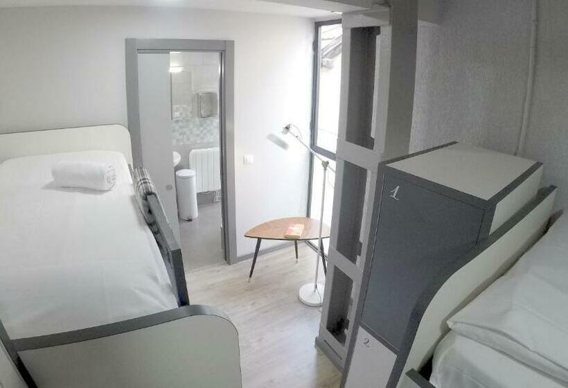 Quarto Quádruplo Estandar, Quartier Bilbao Hostel Casco Viejo