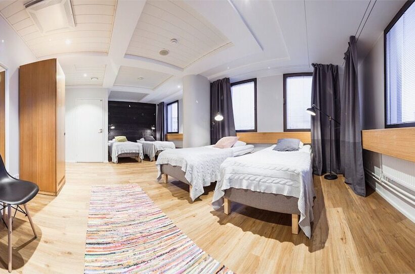 Четырехместный Номер Стандарт, Hostel Cafe Koti