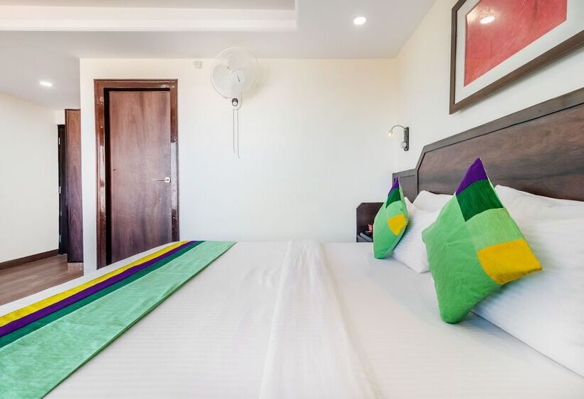 Номер Deluxe, Treebo Maharaja, Near Mall Road