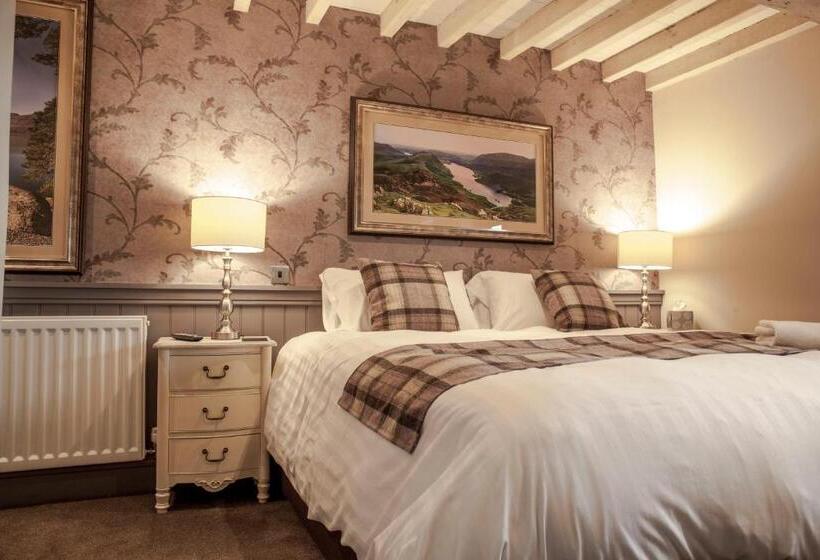 Номер Стандарт, Crofters Lodge