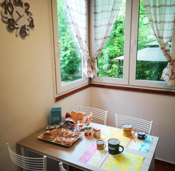 Апартаменты 1 Спальня, I Tre Abeti   Holiday House
