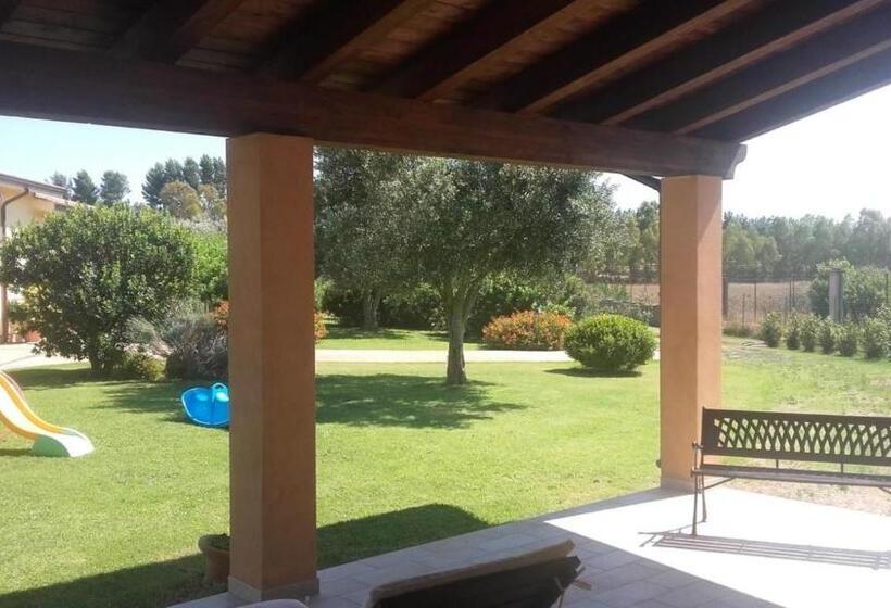 اتاق لوکس, B & B La Magia