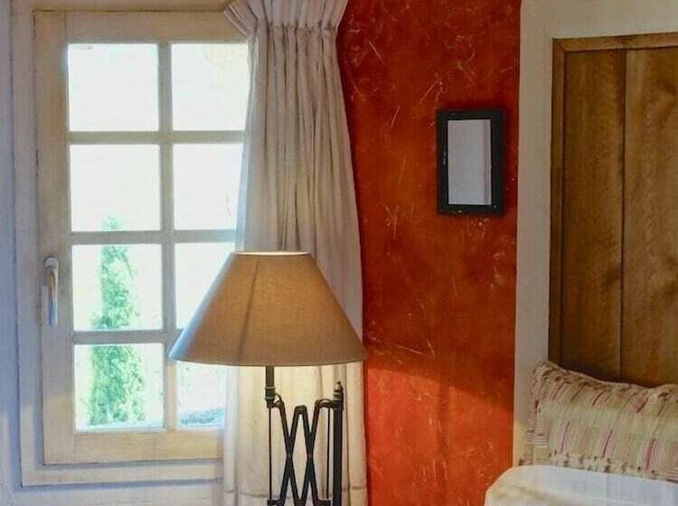 Номер Deluxe, Un Patio En Luberon