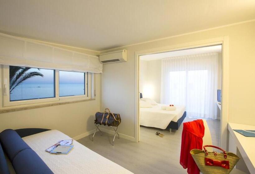 Deluxe Suite Sea View, Sporting