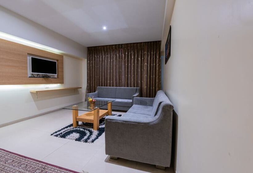 스위트, The Ssk Solitaire Hotel & Banquets