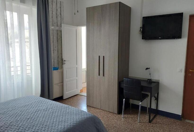 Номер Deluxe с Балконом, Villa La Lanterna