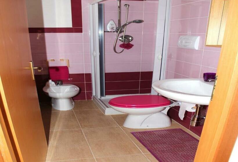 Deluxe Kamer, Donnaciccinatrapani