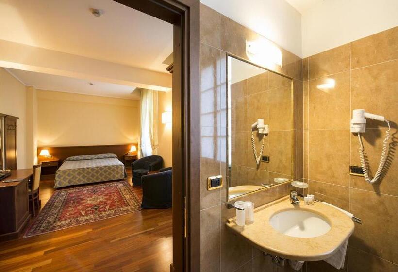 اتاق استاندارد با تخت بزرگ, Centro Paolo Vi