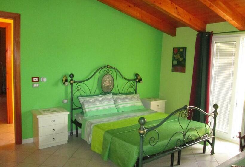 Номер Стандарт Вид на Озеро, B&b Le Terrazze Isola Di S. Antioco
