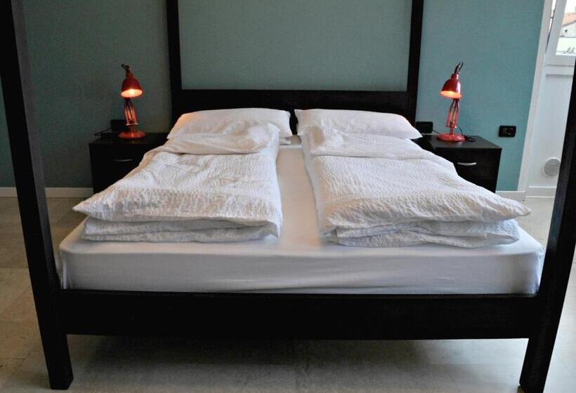 Standard room with outdoor bath, Riva City View