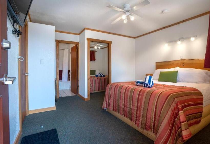 Люкс 3 Спальни, Gateway Motel