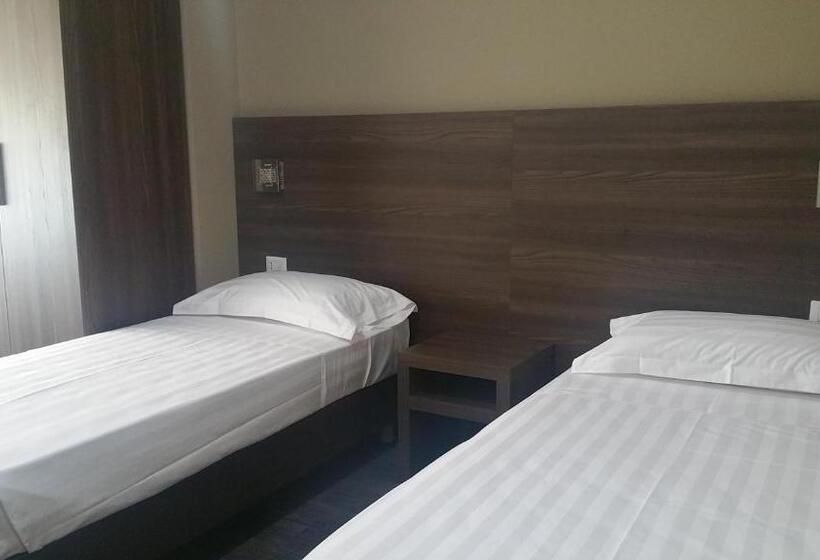 آپارتمان 2 خوابه با بالکن, Hll Hotel Lungolago Lecco Como Lake