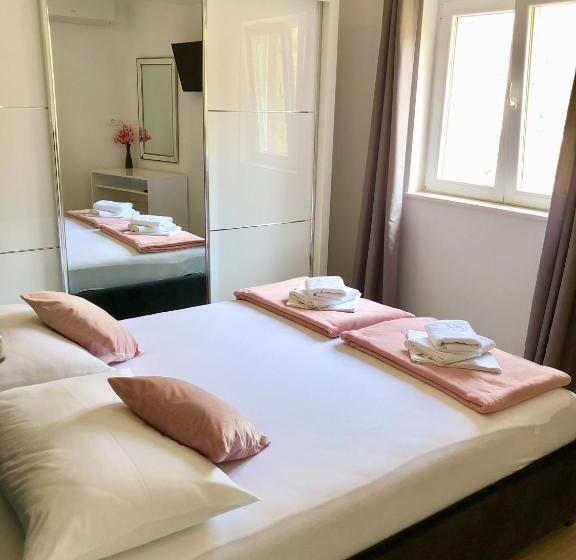 Апартаменты 2 Спальни, B&b Chamberlain
