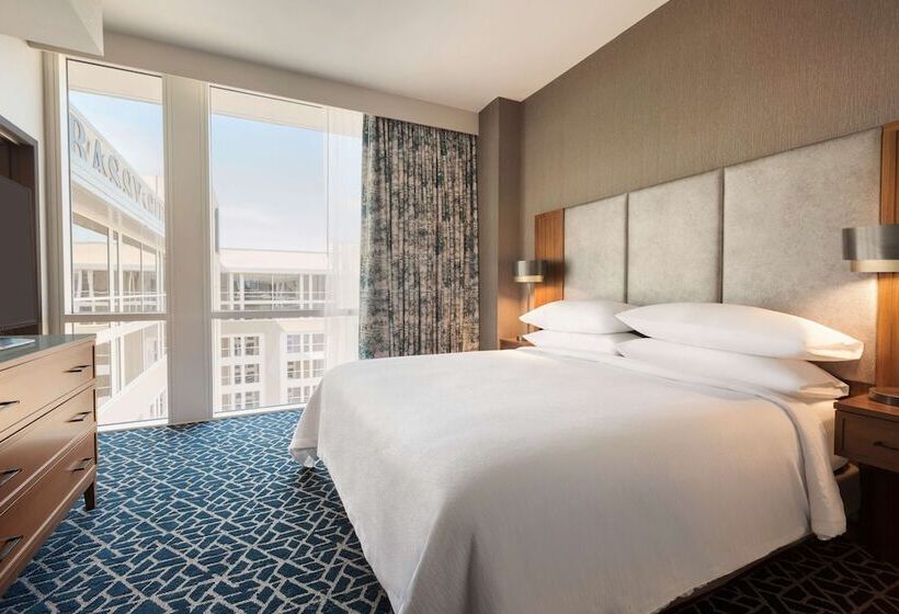 Люкс 2 Спальни, Embassy Suites By Hilton Denton Convention Center