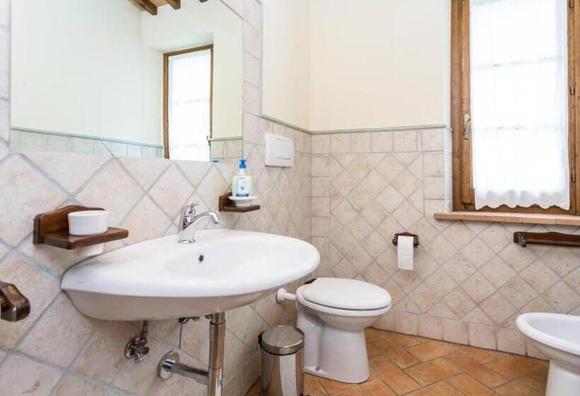 ویلای یک اتاق خوابه با استخر شنا, Agriturismo Privato La Casa Del Sole
