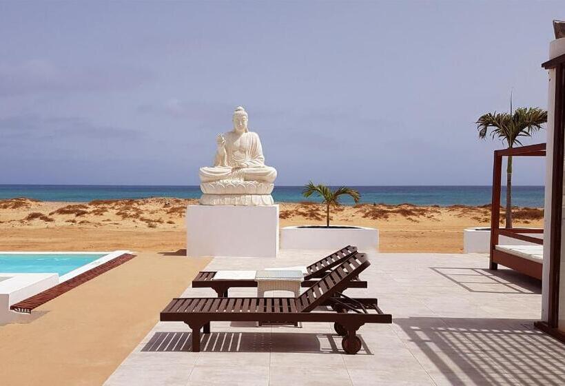سوییت, Livvo Budha Beach