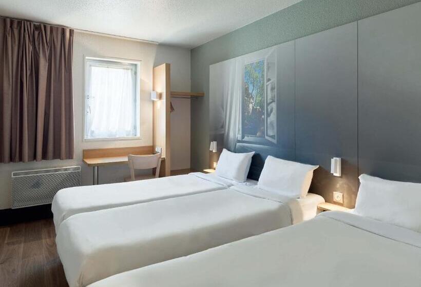 Номер Стандарт Трехместный, B&b Hotel Evry Lisses 1