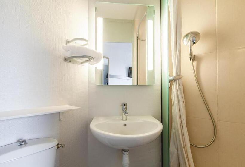 Номер Стандарт Адаптированный для Инвалидов, B&b Hotel Evry Lisses 1