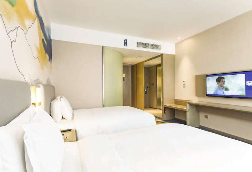 Номер Стандарт, Holiday Inn Express Lhasa Potala Palace By Ihg