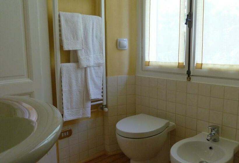 Номер Стандарт Вид на Озеро, B&b Casa Forster