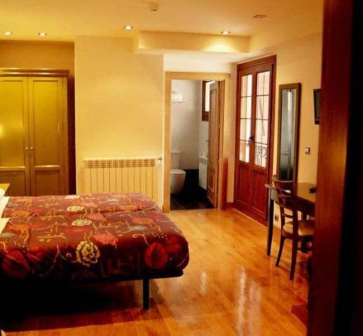 Номер Стандарт Трехместный, Hostal Rural Haizea