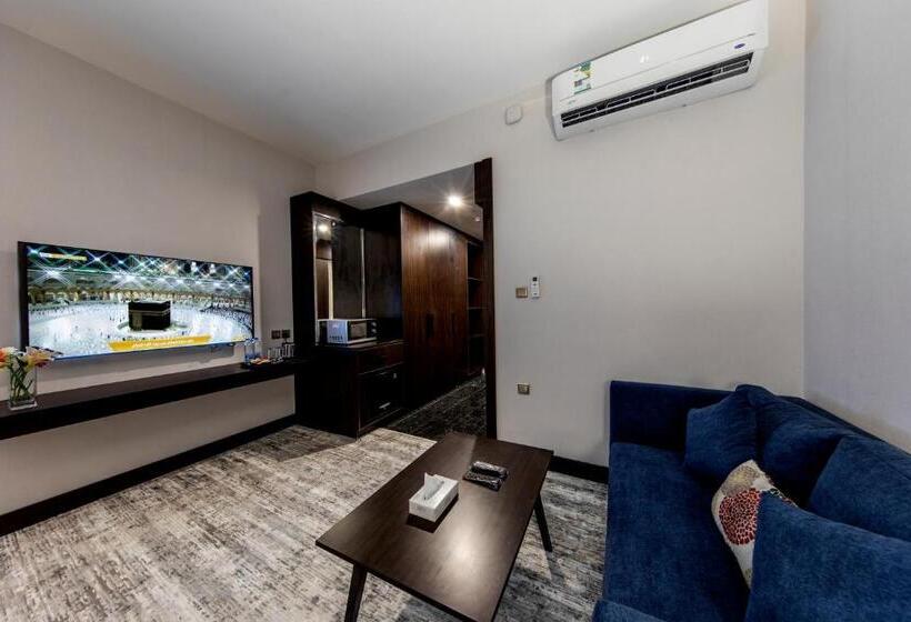 高级工作室, Lily Hotel Suite Mubarraz