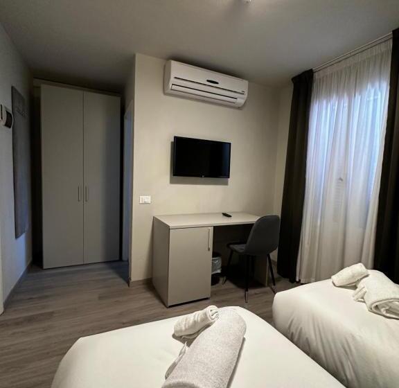 اتاق لوکس با بالکن, Maestrale Resort Hotel   Alberese, Grosseto