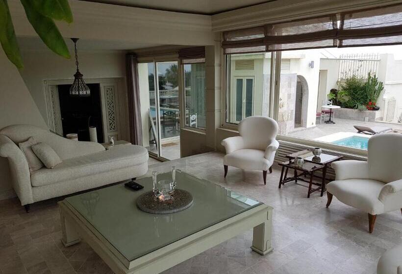 سوئیت پرزیدنت, Maison D Hôtes Dar Ennassim