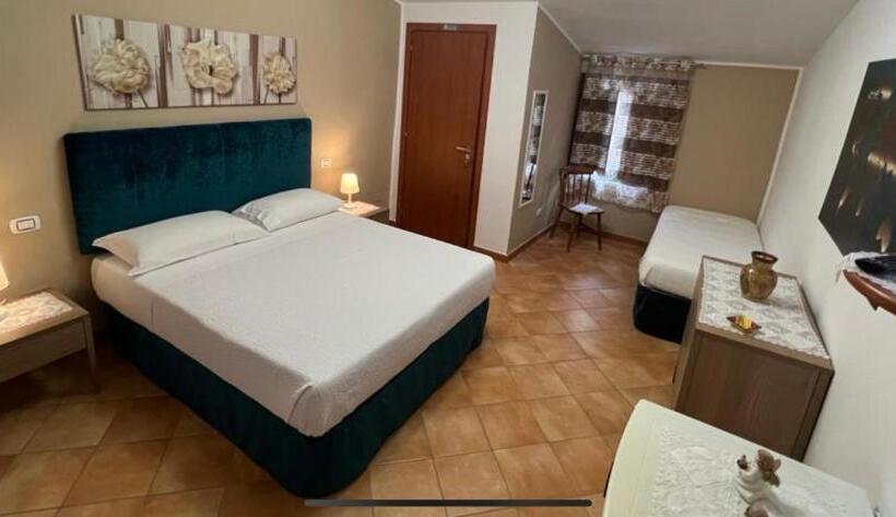 Трежместный Номер Economy, La Rosa Blu