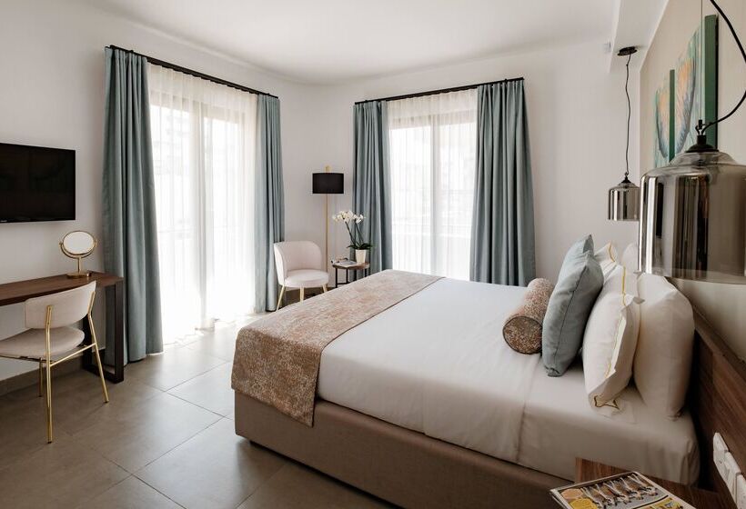 سوییت جونیور, 1926 Le Soleil Hotel & Spa