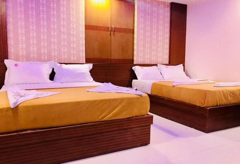 Семейный Номер Deluxe, Grand Suites