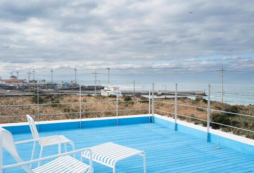 اتاق استاندارد با بالکن و چشم‌انداز دریا, Boutique Pool Villa Namib