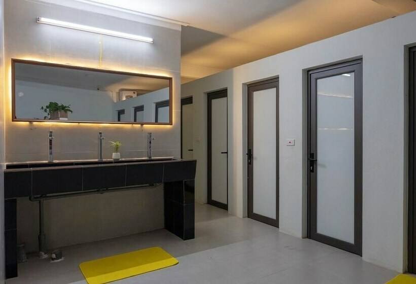 تختخواب در اتاق مشترک, Jasmine Hostel