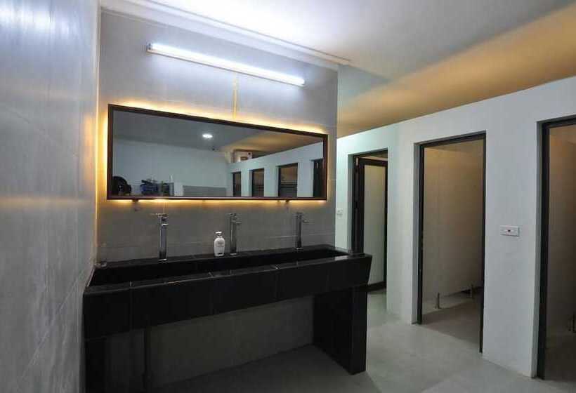 تختخواب در اتاق مشترک, Jasmine Hostel