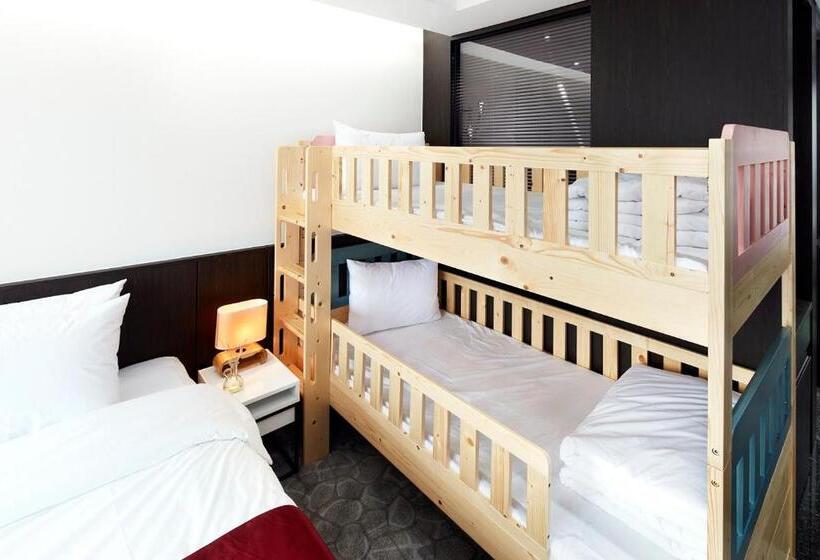 Camera Quadrupla Deluxe, Ramada By Wyndham Yongin