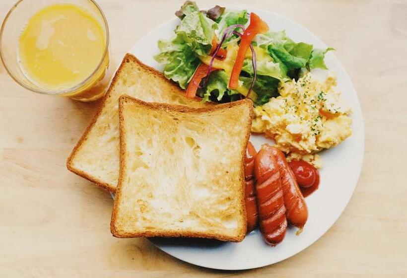 Standart Oda, Tokyo Guest House Ouji Music Lounge