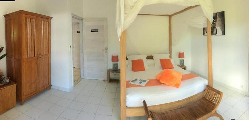 اتاق لوکس, Chambres D Hôtes Chez Flo