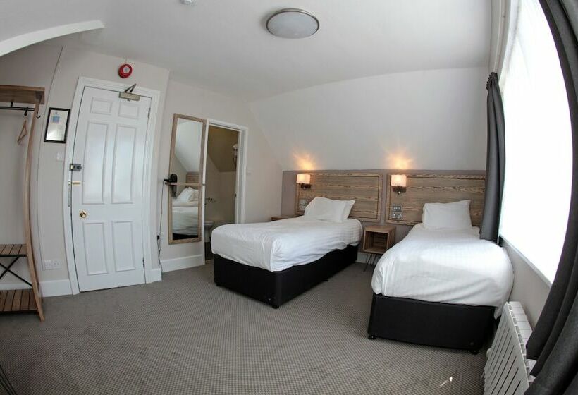 Номер Стандарт, Bear Inn, Somerset By Marston's Inns