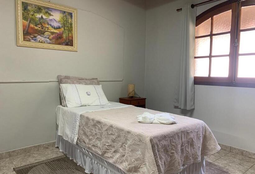 Апартаменты 2 Спальни, Pousada Villa Da Montanha