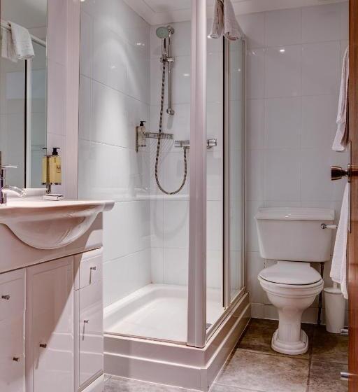 Номер Стандарт, Connaught Lodge