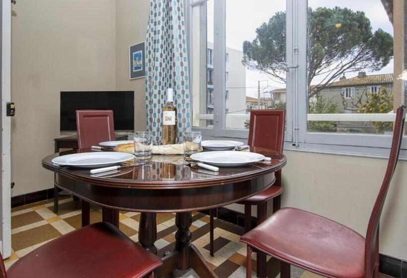 آپارتمان 1 خوابه اینتریور, Villa Maredda