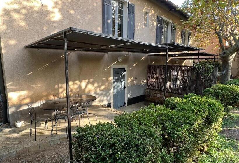 آپارتمان 2 خوابه با تراس, Villa Maredda