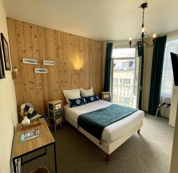 اتاق لوکس, Le Trouville   Hotel De Charme