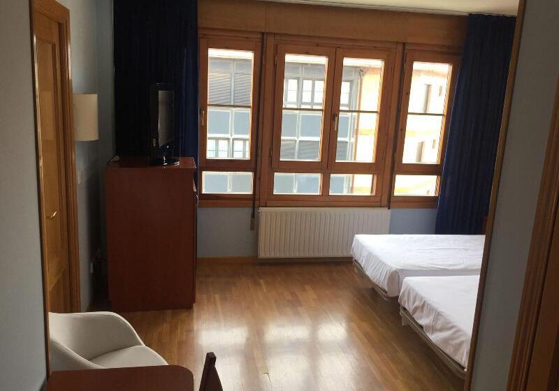 اتاق استاندارد, Hostal Alda Rio Duero
